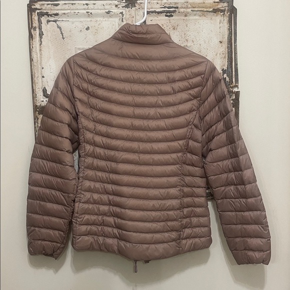 Women's Taupe Rose gold lightweight packable Puffer Jacket, size small - Picture 2 of 2